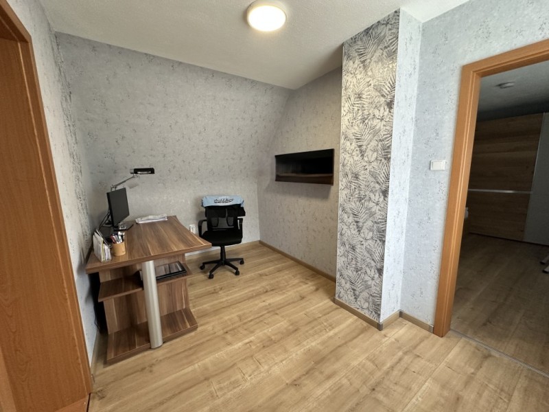 Arbeitszimmer